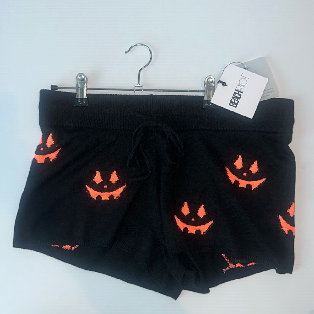 Beach Riot glow in the dark Halloween themed shorts. Size M in color black.